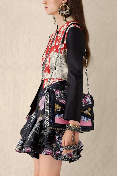 Look 14
